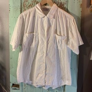 Women’s Westbound white floral embroidered collared button-up short sleeve